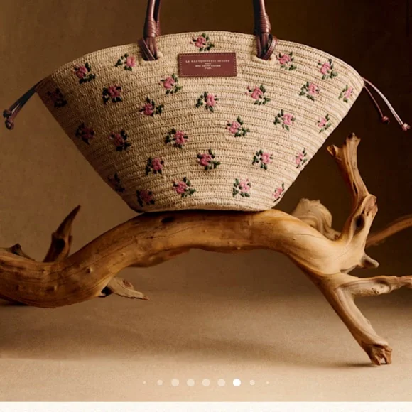 Sezane Justine Embroidered Floral Raffia basket tote Bag - Picture 3 of 3
